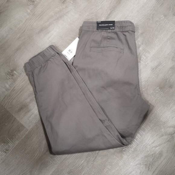 NWT Bluenotes Men's Size XL Dark Grey Elastic & Tie Waist Relaxed Cargo Jogger - Picture 9 of 16
